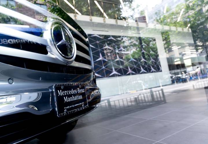 Nissan y Mercedes alertan por crisis de suministro de chips