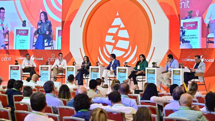 Menos impuestos y más estabilidad jurídica: Lista de peticiones al Gobierno Petro para mejor la producción de petróleo y gas natural