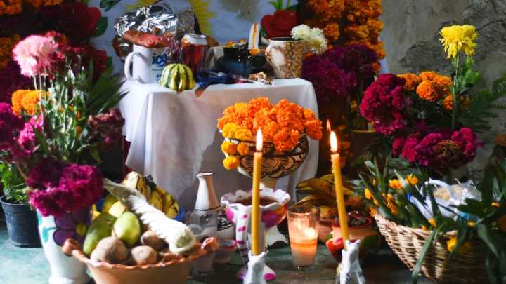 ¿Por Qué no se le Pone Ofrenda a un Recién Fallecido en Día de Muertos? Este Tiempo Debe Pasar