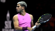 Alcaraz, irónico tras perder el Six Kings Slam ante Sinner: "No es divertido, parece que está jugando al ping pong"