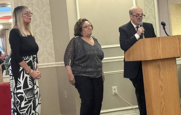 ARA Delco holds 30th annual dinner dance, honors county council, police
