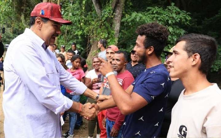 Presidente Maduro: Venezolanos reafirman defensa de la paz y refuerzan los valores 26 de octubre de 2025 | País “Venezuela no será humillada, Venezuela no se le humillará a nadie, y Venezuela seguirá