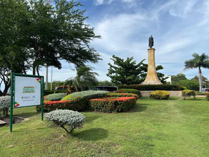 Aguas de Cartagena aporta oxigeno a la ciudad con la conservación de parques y zonas verdes
