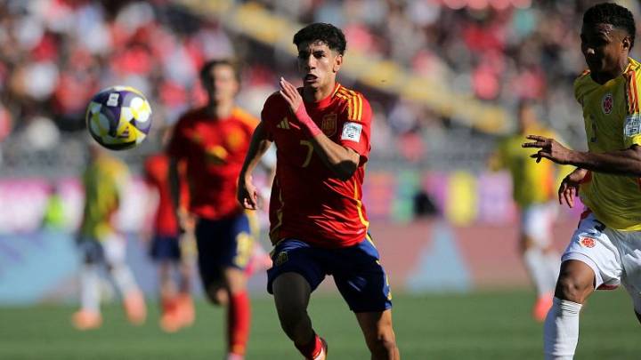 Así fue el polémico 'no penalti' a España que pudo suponer el empate en el descuento ante Colombia en cuartos del Mundial sub 20