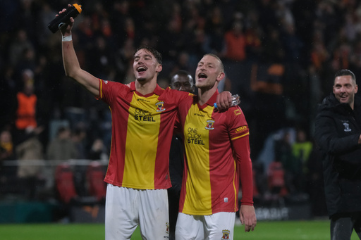 El debutante Go Ahead Eagles sorprende al vencer 2-1 Aston Villa en la Liga Europa