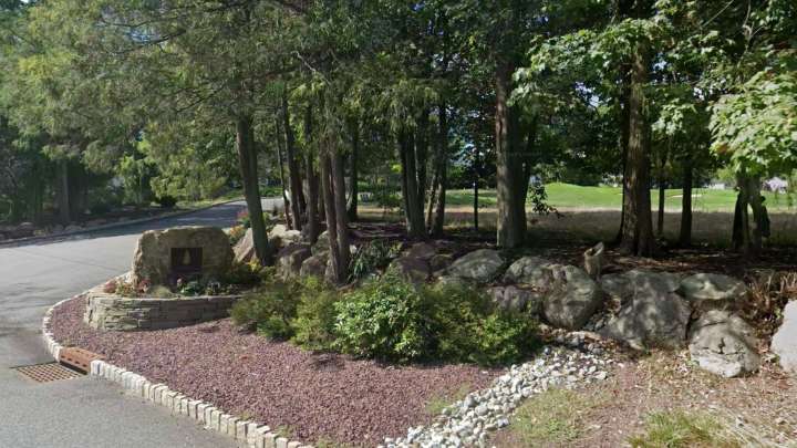 Man arrested for killing girlfriend, dumping body on golf course