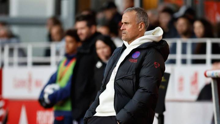 With PSG dropping more points than usual the Ligue 1 title race could be close