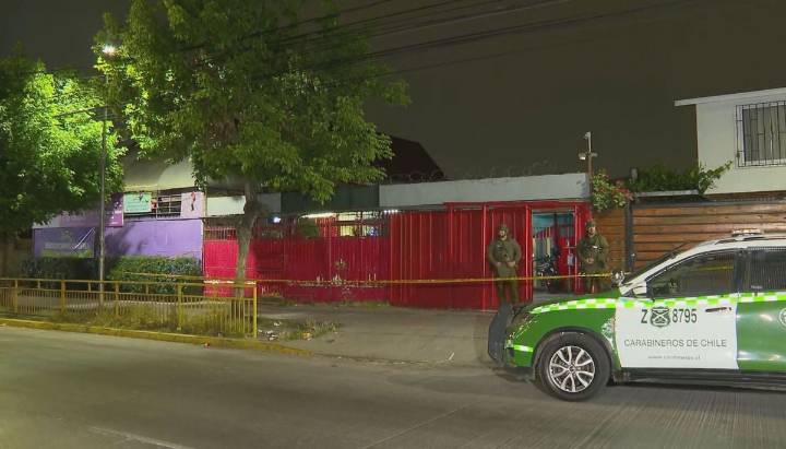 Hombre fue asesinado a balazos al interior de casino clandestino en La Pintana: habrían ingresado a robar