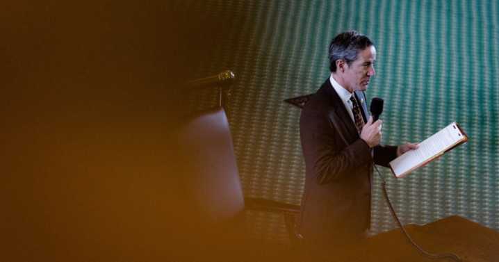 Texas freezes program to help minority