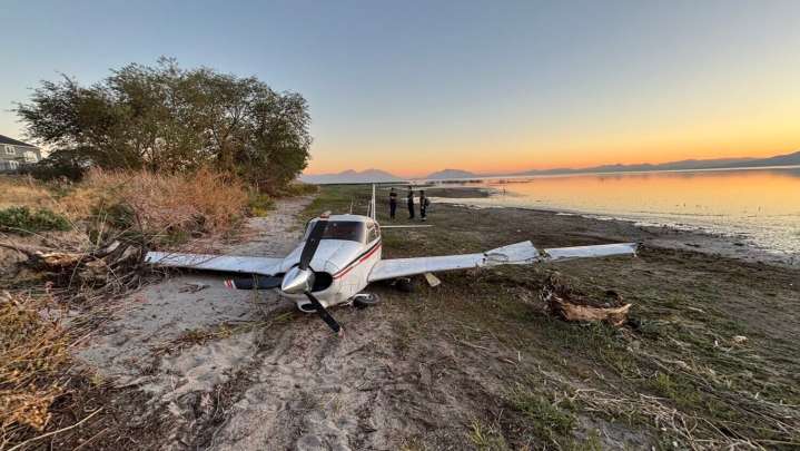 Plane makes emergency landing near Utah Lake after experiencing engine trouble