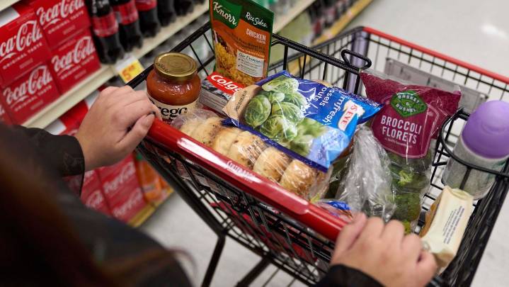 Trump administration posts notice that no federal food aid will go out Nov. 1