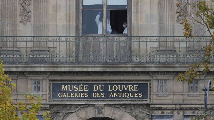 From Mona Lisa to Napoleonic jewels: History of daring museum heists continues