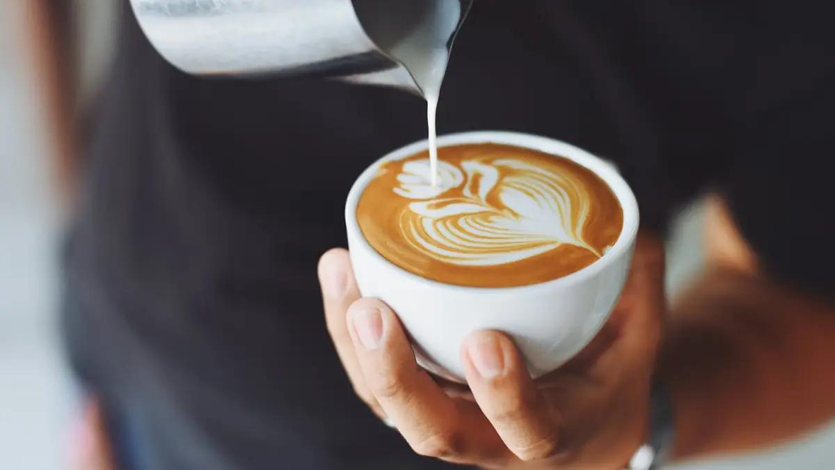 Cuidado: tomar café a partir de esta hora puede ser perjudicial, según un estudio