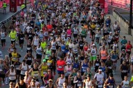 Jacob Kiplimo of Uganda and Ethiopian Hawi Feysa win the men's and women's Chicago Marathon