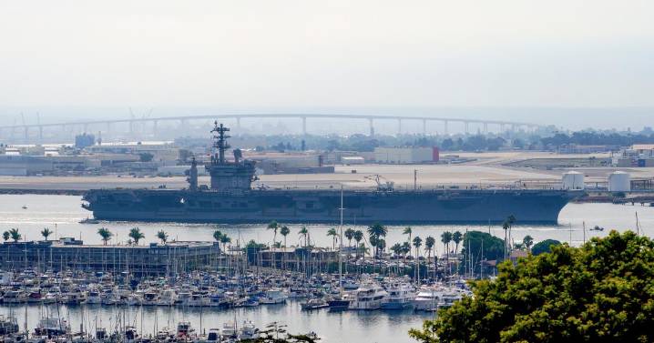 La Armada de EEUU pierde dos aeronaves del portaaviones Nimitz en 30 minutos