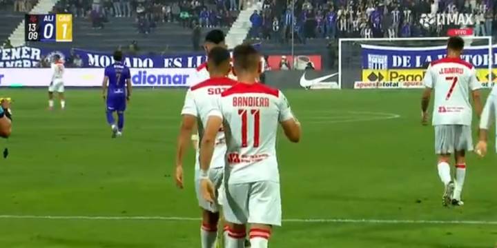 Gol de Neri Bandiera tras desatención defensiva de Alianza Lima vs Atlético Grau por Liga 1 2025