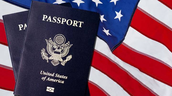 El pasaporte de EE.UU. queda fuera del 'top 10' mundial por primera vez