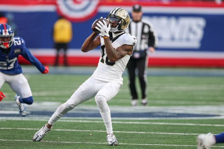 Reports: Steelers to sign WR Marquez Valdes