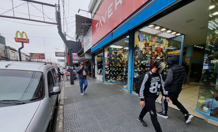 En septiembre, las ventas minoristas se desplomaron 4,2 por ciento interanual