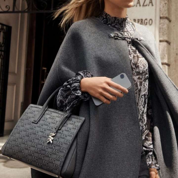 Michael Kors Outlet Under $100 Purses