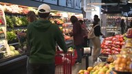 Government shutdown: CalFresh food benefits expected to be delayed November, Newsom says