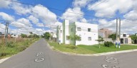 Escapaban de la Policía en un camión robado, chocaron un auto y una nena resultó gravemente herida