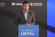 El president Mazón impulsa inversiones y reconoce al empresariado alicantino