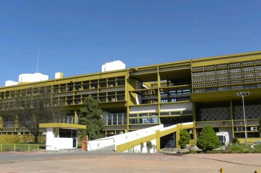 Ziliotto envió a la Legislatura un proyecto para garantizar salarios y haberes jubilatorios