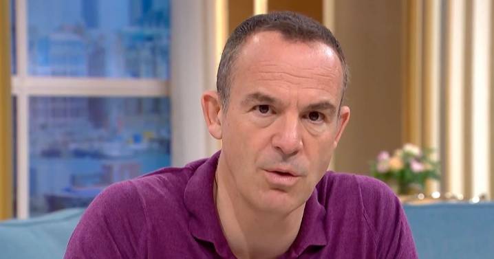 Martin Lewis MSE issues warning to over 15 million O2 phone customers