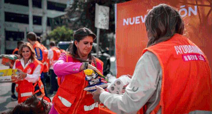 Recolectan 10 toneladas de ayuda en centros de acopio