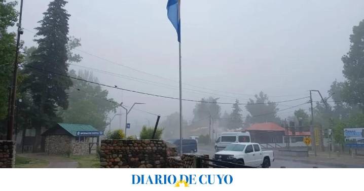 Sorpresa en Mendoza: la ola de frío trajo la nieve en plena primavera