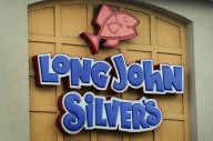 Restaurant chain makes major change to logo, highlights 'unexpected' animal