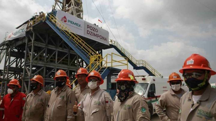Pemex y sindicato petrolero acuerdan alza salarial de 4.5%