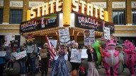 Thousands of protesters flood downtown Sioux Falls for No Kings rally