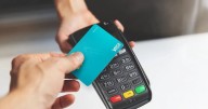 Qué pasa si no pagás la tarjeta de crédito y cómo puede afectar tu sueldo