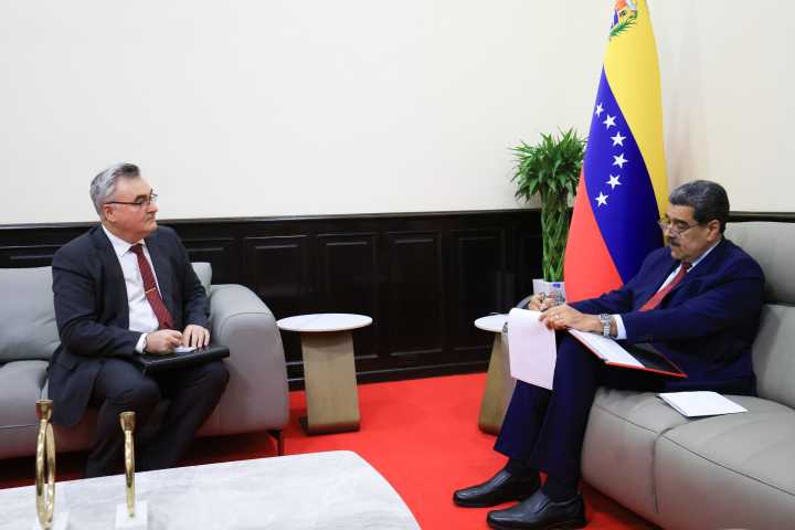 Venezuela y Rusia fortalecen su alianza estratégica con nuevo tratado bilateral