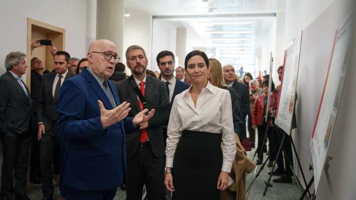 Ayuso avisa de la "deriva bolivariana" de la Justicia con Sánchez