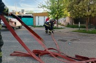 Principio de incendio de un utilitario en General Pico