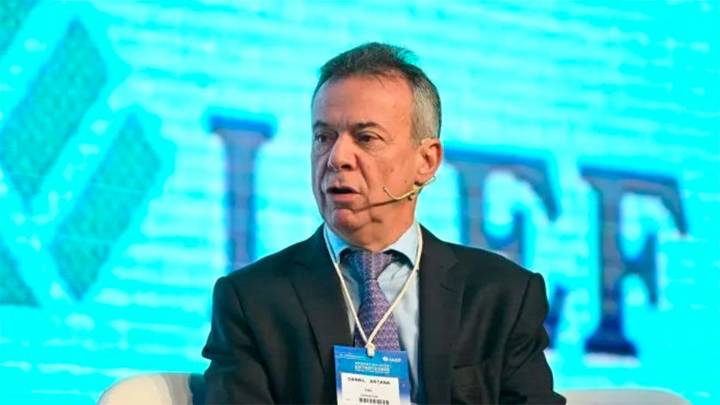 Daniel Artana advirtió sobre la economía: “La estabilidad cambiaria es un equilibrio…
