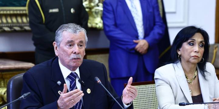Fuerza Popular defiende su permanencia en la Mesa Directiva: “En el comunicado nos referíamos a que no asumiríamos el Ejecutivo”