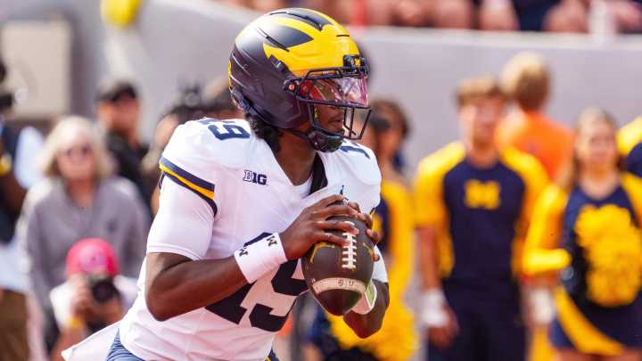 Wisconsin at Michigan odds, picks and predictions