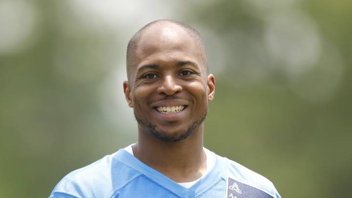 Raiders make Tyler Lockett signing official, waive Justin Shorter