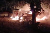 Se incendió una vivienda y un auto en Paraná: las fotos