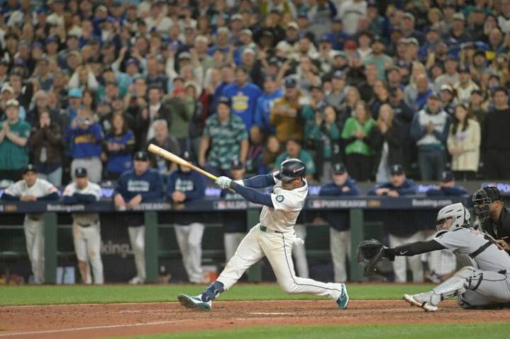 Tigers’ season ends the only way it could — in painful, historic drama