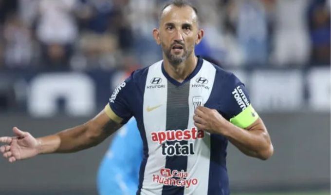 “Me da pena el rumbo del fútbol peruano”: Barcos lanza dura crítica tras derrota de Alianza Lima