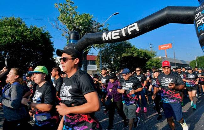 Celebran el 30 aniversario de la UTC con carrera 5K