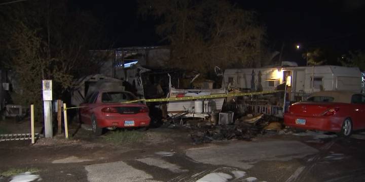 Henderson house fire leaves one dead, officials say