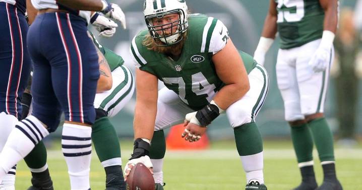 Former New York Jets star Nick Mangold dies at 41 due to complications of kidney disease