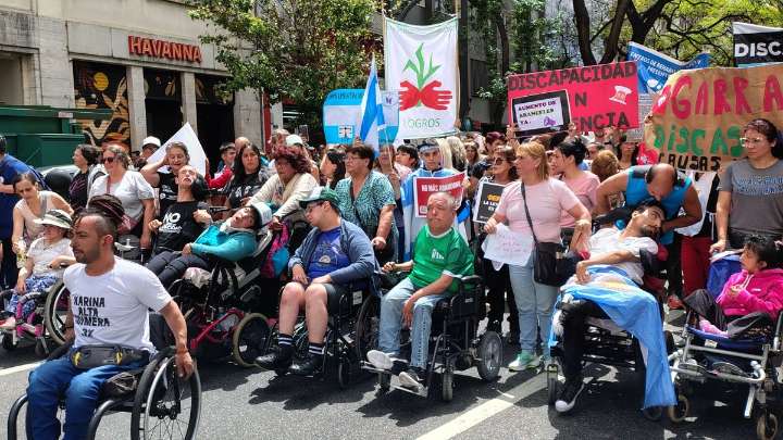 Discapacidad: ANDIS actualizó aranceles del Nomenclador del Sistema de Prestaciones Básicas de Atención Integral