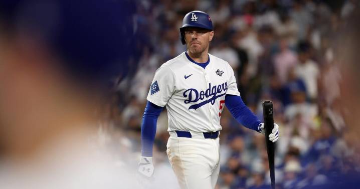 Dodgers' offensive woes send them into a World Series tailspin with Game 5 loss